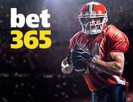 En Amerikansk Fodbold scene og bet365 logoet.