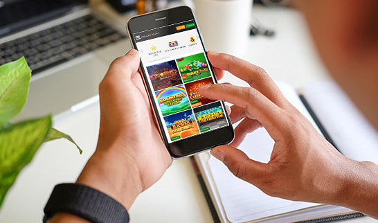 Knightslots spil som vist fra en mobil enhed.