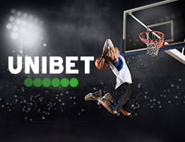 En basketball scene og Unibet logo.